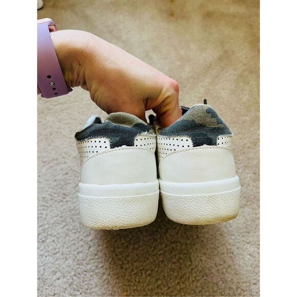 Steve Madden Star Camo White Tennis Shoes sz 7 - Picture 5 of 8